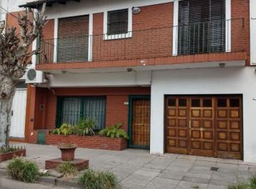 Casa · 150m² · 4 Ambientes · 1 Cochera · Casa en Venta en Ciudadela