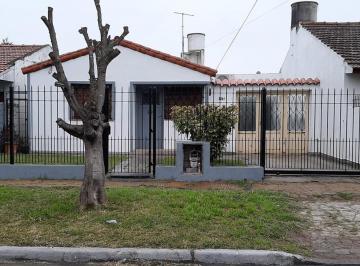 Casa · 60m² · 3 Ambientes · 4 Cocheras · Casa Alquiler 36 Meses Condarco Al 2200, Quilmes 3 Ambientes