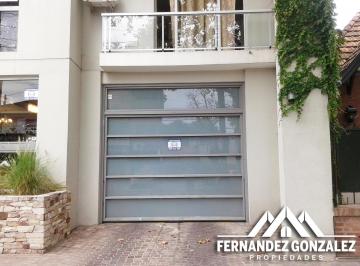 Garage de 1 ambiente, Lomas de Zamora · Cochera Cubierta con Portón Automatizado y Seguridad.