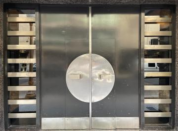 Departamento de 3 ambientes, Retiro · Oda Al Racionalismo! Venta Tres Ambientes con Dependencia en Retiro
