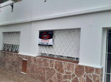 Casa de 4 ambientes, Quilmes · Nuevo Precio! Casas en Venta en Bernal Oeste