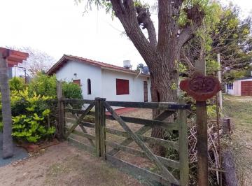 Casa de 3 ambientes, Mar del Tuyú · Venta Chalet Muy Independiente con Jardin - Mar del Tuyu - Zona Centro