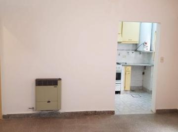 Departamento de 2 ambientes, Tres de Febrero · Departamento Tipo Casa en Alquiler en Caseros