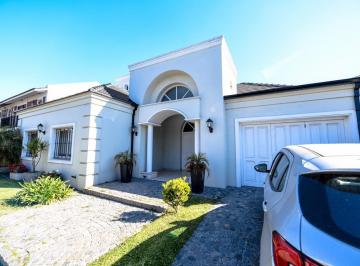 GLE-GLE-803_2 · Casa 5 Ambientes. | Calle 138 Al 1700