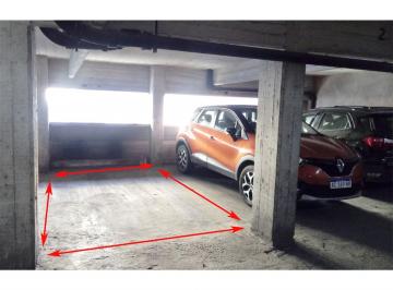Garage · 14m² · 1 Cochera · Cómoda Cochera en Pleno Centro!