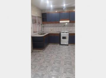 PH · 120m² · 3 Ambientes · PH en Venta en Ramos Mejia