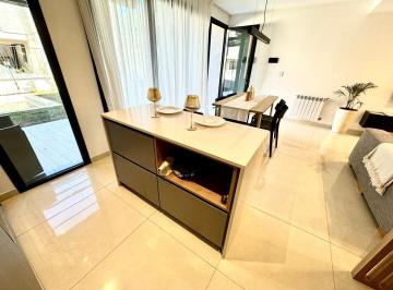 Departamento · 131m² · 6 Ambientes · 1 Cochera · Venta Departamento 4 Dorm. en Construcción, Fisherton!