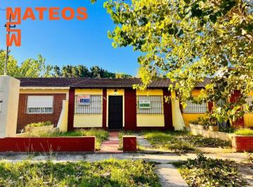 Casa de 3 ambientes, Mar del Tuyú · Venta Chalet a m Mar del Tuyu - Zona Residencial 93 395 E/ 3 y 4