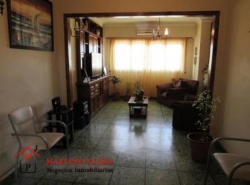 PH · 135m² · 5 Ambientes · PH de 5 Amb con Quincho. Puede Tomar Menor Valor