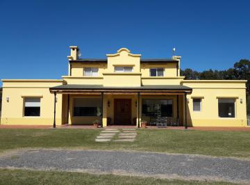 Casa de 4 ambientes, San Miguel del Monte · Benquerencia Farm Club - Oportunidad - Casa Totalmente Amoblada y Equipada