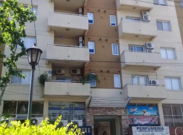 Departamento de 2 ambientes, Lomas de Zamora · Departamento 2 Ambientes Amplios Banfield Este
