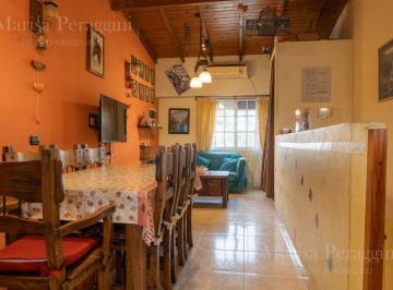 Casa de 6 ambientes, La Matanza · 2 P. H. en Venta. en Block. Ideal Rentista. Apto Credito