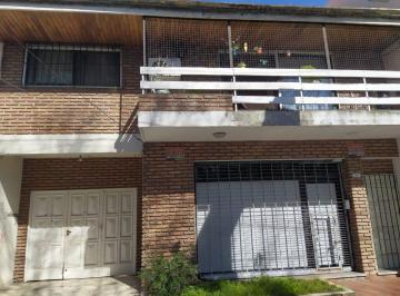 Casa de 13 ambientes, Quilmes · Venta - Casa, Departamento y Local en Quilmes