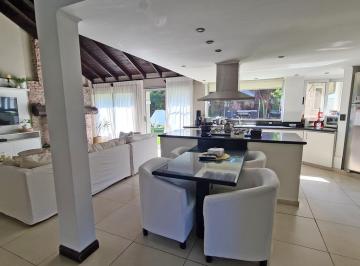 Casa · 280m² · 5 Ambientes · 4 Cocheras · Excelente Casa Venta Country Banco Provincia