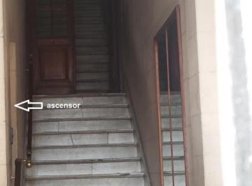 Departamento de 8 ambientes, Balvanera · Departamento - Balvanera