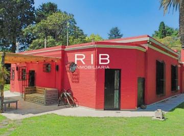 Quinta vacacional de 6 ambientes, Pilar · Fracción de 3340 m² Sobre Ruta 8