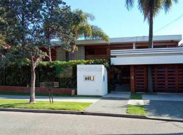 ALE-ALE-9328_2 · Venta - Casa - 4 Dorm. - Villa Ballester