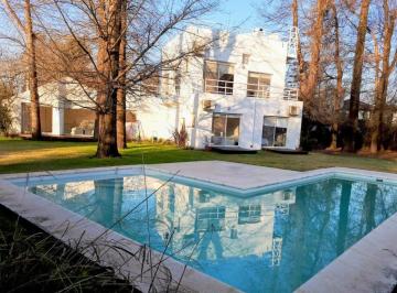 Casa de 7 ambientes, Pilar · Casa en Venta Mayling C. C. - 3 Dorm. - Mayling Club de Campo