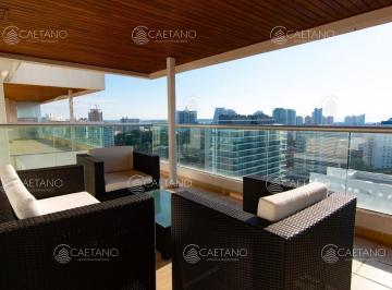 Foto1 · Apartamento en Alquiler Temporal de 2 Dorm. y Medio en Playa Brava