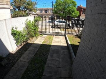 Casa · 85m² · 3 Ambientes · 1 Cochera · Duplex en Venta en Ramos Mejia