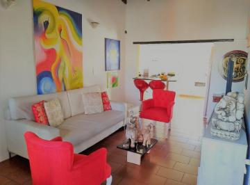 PH · 70m² · 3 Ambientes · PH 3amb Al Frente - Muy Buen Estado!