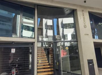 Oficina comercial · 135m² · 1 Ambiente · Oficina,135 m², Primer Piso, Acceso Independiente, Estrenar!