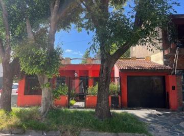 Casa de 3 ambientes, San Isidro · Casa en Venta en Beccar Ideal Para Ampliar/refaccionar