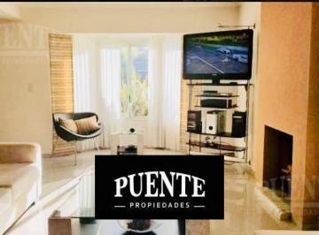 Casa · 250m² · 6 Ambientes · 1 Cochera · Echeverría del Lago - Canning - Venta con Renta Hasta Febrero del 2024