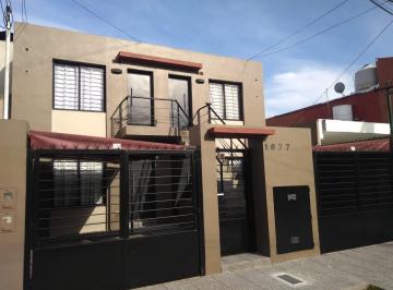 Departamento de 2 ambientes, Quilmes · Departamento de Dos Ambientes en Quilmes Oeste a m de La Estacion.