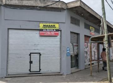 Local comercial · 80m² · 1 Ambiente · Local en Esquina Bien Ubicado Mte. Chingolo