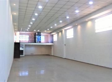 Local comercial · 290m² · Venta Local 330 m² Libre de Columnas Remedios de Escalada Oeste, Gran Bs. As. Sur