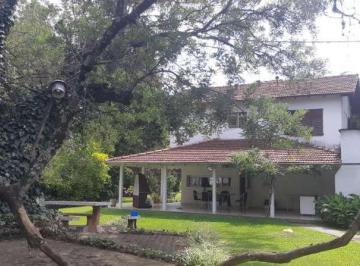 Casa de 4 ambientes, Ituzaingó · Chalet en Venta Condicionada, 4 Ambientes, en Parque Leloir