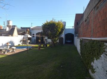 Casa · 200m² · 3 Ambientes · 6 Cocheras · Casa Venta Zona Semi Industrial Ituzaingo Norte