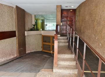 Departamento · 50m² · 3 Ambientes · Retasado 3 Ambientes en Barrio Norte. Apto Profesional