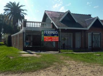 Casa de 9 ambientes, Almirante Brown · Chalet en Venta Oportunidad