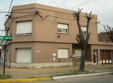 Casa · 120m² · 5 Ambientes · 1 Cochera · Casa en Venta en Ensenada - Dacal Bienes Raíces