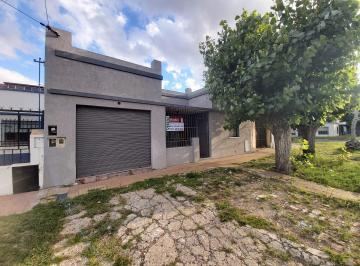 Casa de 7 ambientes, Quilmes · Casa en Venta en Quilmes Oeste