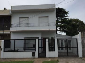 RFP-RFP-67_3 · Casa 5 Ambientes. | Jorge Newbery Al 200