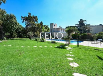 RFP-RFP-561_2 · Casa 7 Ambientes 4 Dorm.. | Calle 102 Al 200