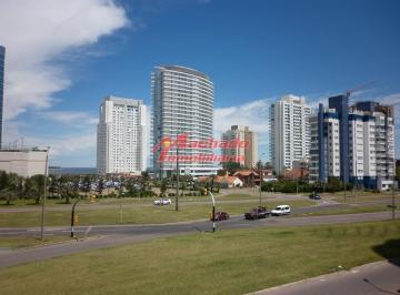 Foto1 · Venta y Alquiler de Apartamento de 3 Dorm. en Punta del Este