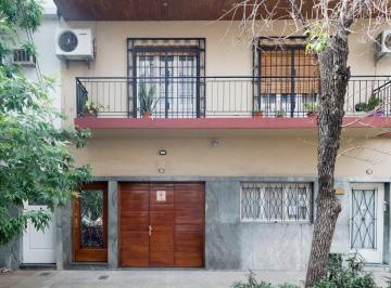 Departamento de 3 ambientes, Villa Luro · Piso Unico 3 Amb C/ Cochera - 130 m² - en Venta o Alquiler - Apto Credito - Villa Luro