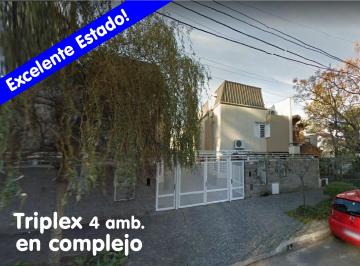 Casa de 4 ambientes, Morón · V688 Villa Sarmiento - Hermoso Triplex 4 Amb. con Cochera, Terraza y Parrilla
