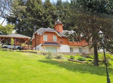 Casa · 318m² · 5 Ambientes · 1 Cochera · Casa en Venta Ubicado en Llao - Llao, Bariloche