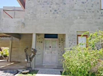 Foto · Venta Casa de 3 Dorm. en Country Estancia Q2.