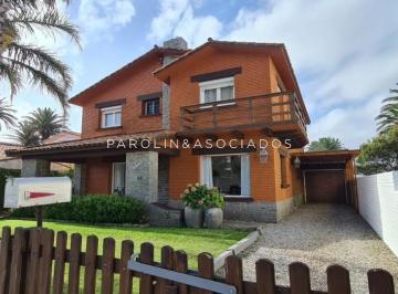 Foto1 · Casa en Venta de 5 Dorm. en Península de Punta del Este.