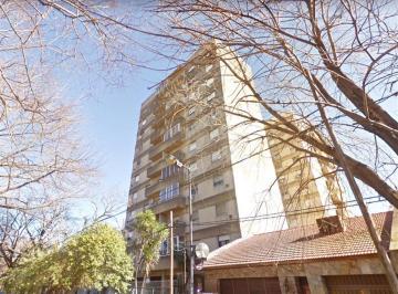Departamento · 80m² · 4 Ambientes · 1 Cochera · Departamento - La Plata