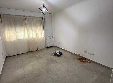 Departamento de 2 ambientes, Córdoba · Alquilo Depto - Pb - en Alberdi - un Dormitorio