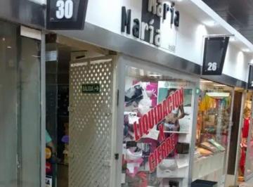 Local comercial , Belgrano · Excelente Local en Planta Principal de Galería Las Vegas