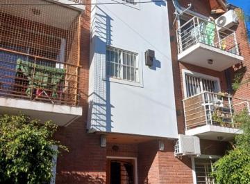 Departamento · 29m² · 1 Ambiente · Avellaneda 162 - Unico Depto en Planta Baja con Patio