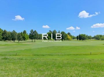 Excelente lote de 1250 m2. Frente de 25 mts y laterales de 50 mts aprox.
Carmel
· Lote de 1250 m² Sobre El Golf - Acepta Financiación